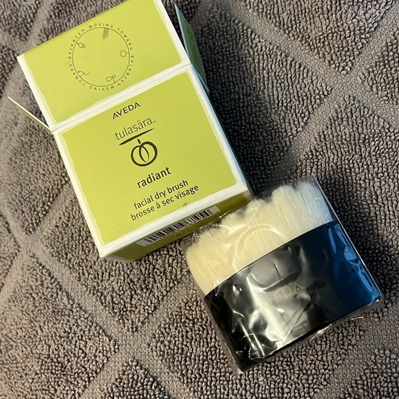 Aveda Tulasara Facial Dry Brush NIB - Picture 9 of 11
